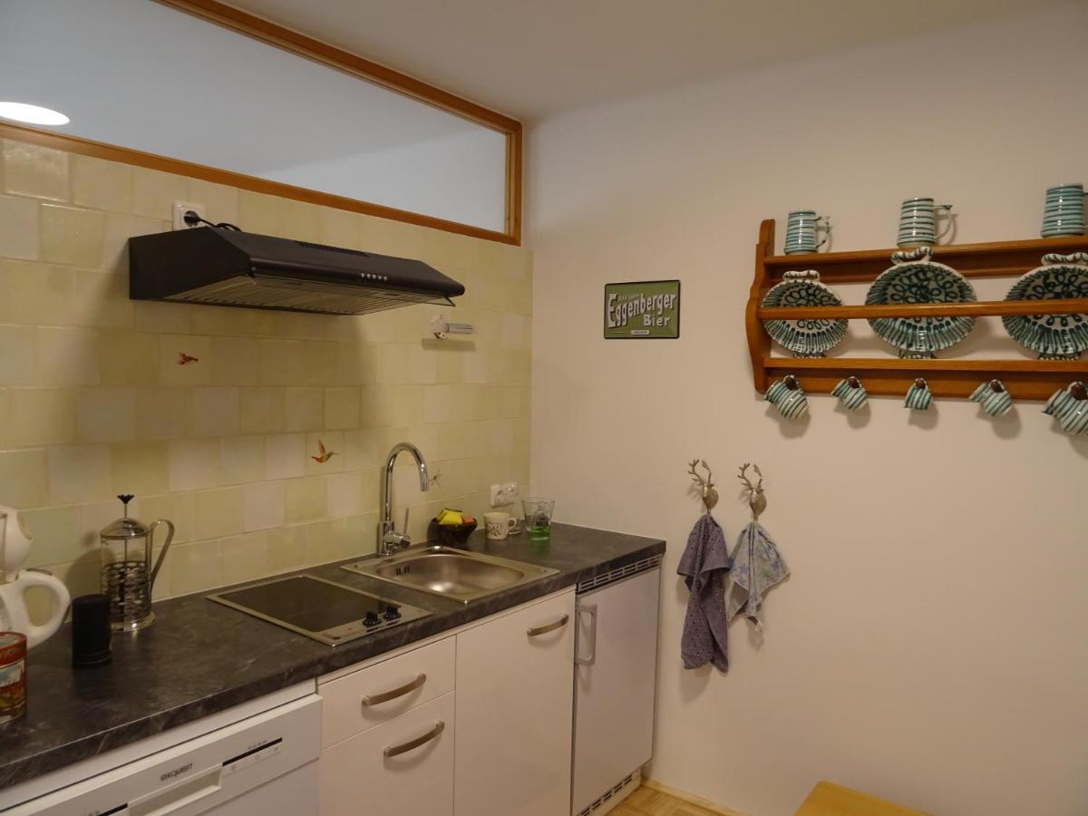 Homely Apartment In The Center With Garden View Gmunden Eksteriør billede