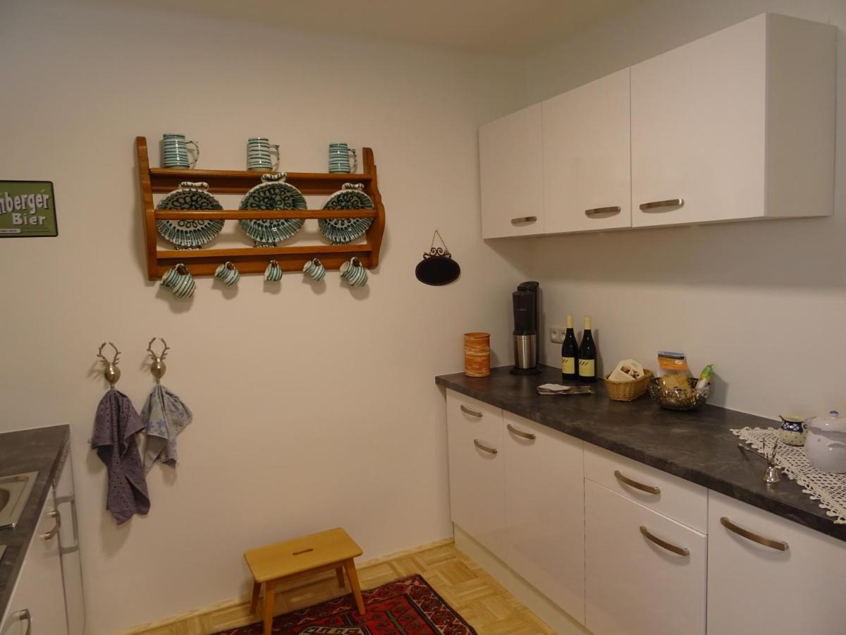 Homely Apartment In The Center With Garden View Gmunden Eksteriør billede